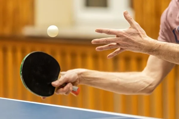 table tennis player serve
